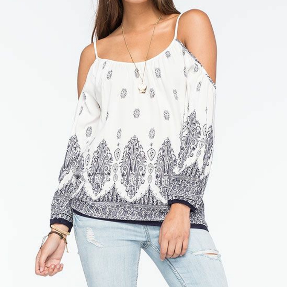 ROBIN K Cold Shoulder White With Navy Border Print Womens Blouse Small NWT